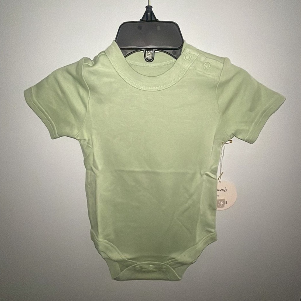 Goumi 3-6 Onesie Green